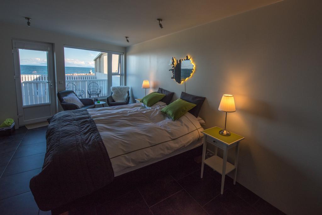 Sea View Apartment Keflavik Bagian luar foto