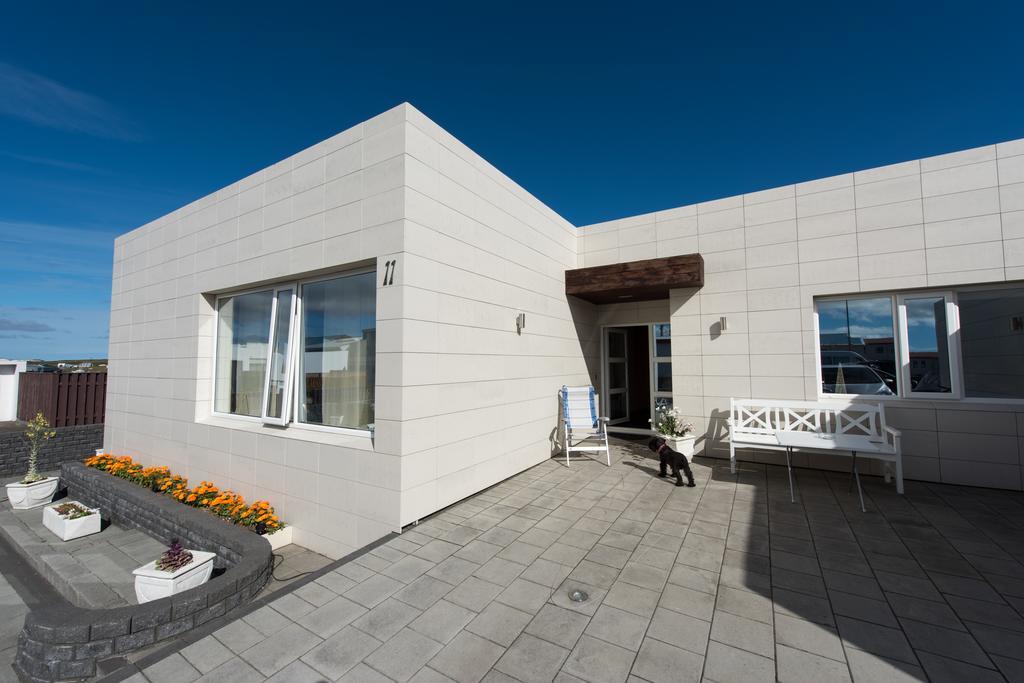 Sea View Apartment Keflavik Bagian luar foto