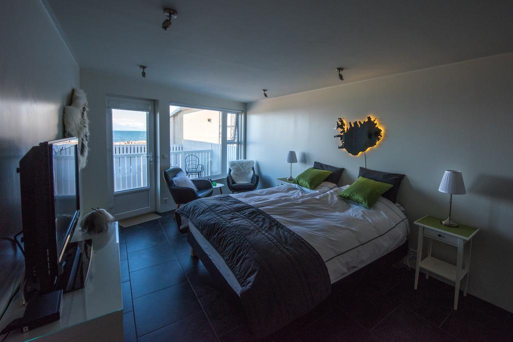 Sea View Apartment Keflavik Bagian luar foto